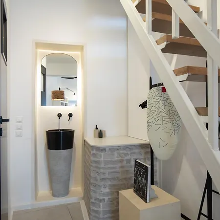 Silven By Silvernoses, Little Venice, Mykonos Town * Mykonos Town